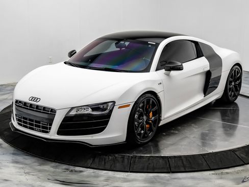 Used 2010 Audi R8 V10 image 7