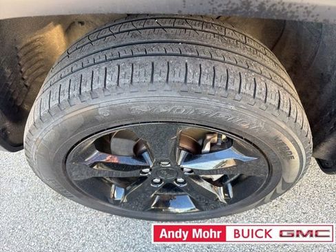 Used 2023 Jeep Grand Cherokee L Limited w/ Black Appearance Package AWD/4WD image 16