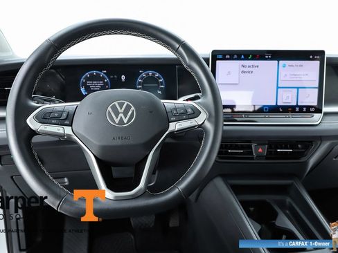 Used 2025 Volkswagen Tiguan SE w/ Panoramic Sunroof Package AWD/4WD image 20