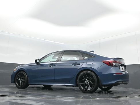 Certified 2025 Honda Civic Sport image 17