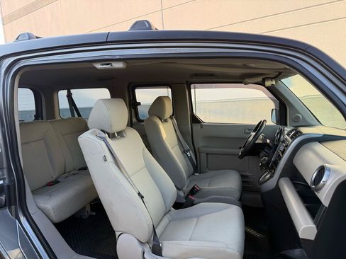 Used 2011 Honda Element LX image 23