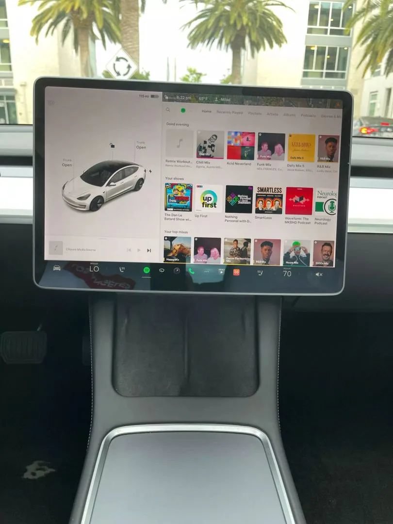 Used 2023 Tesla Model 3 Standard Range RWD image 15