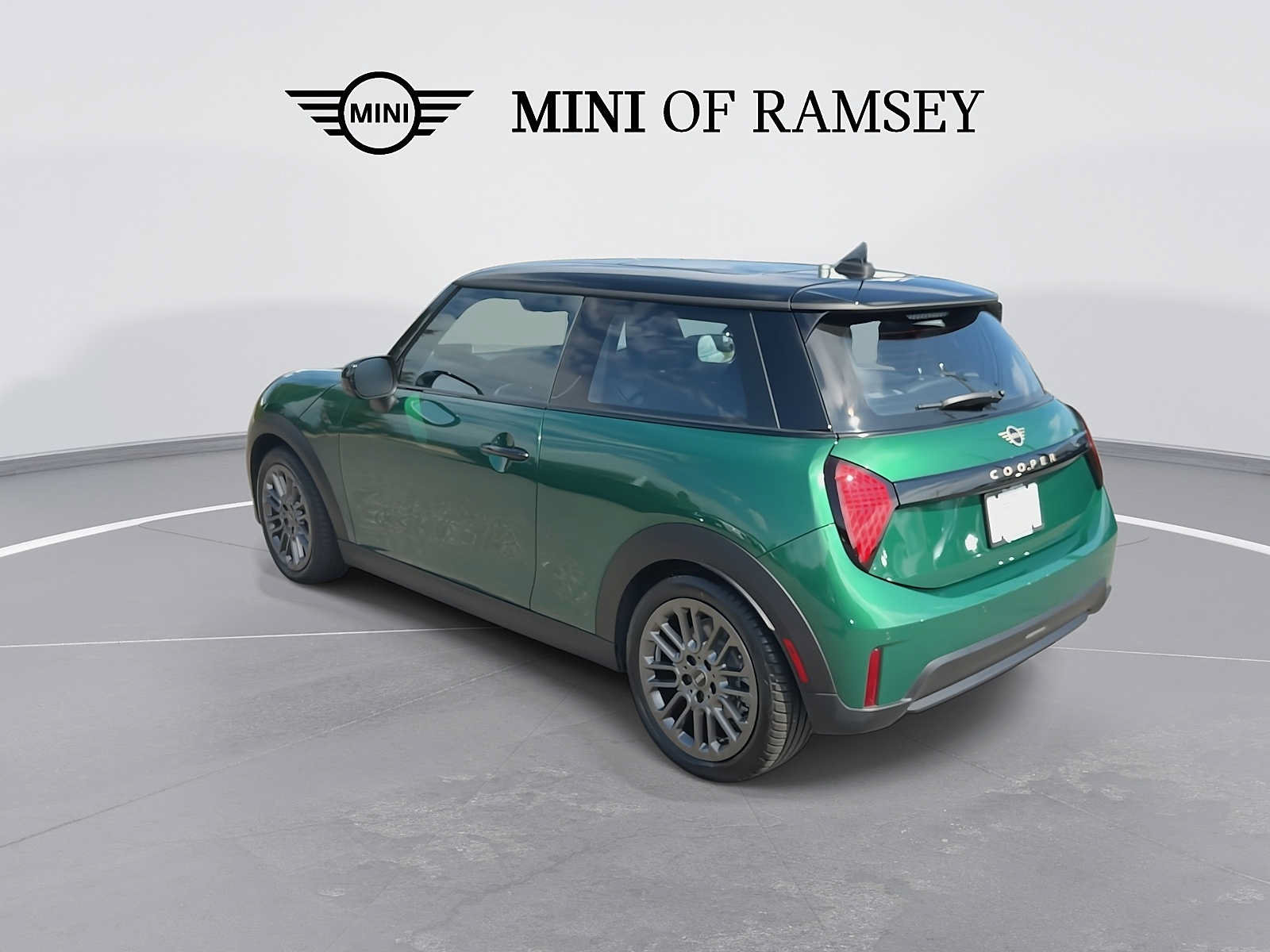 Used 2026 MINI Cooper 2-Door Hardtop FWD image 6