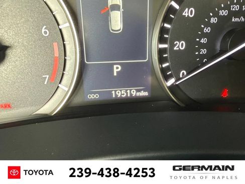 Used 2022 Lexus RX 350L FWD w/ Premium Package image 24