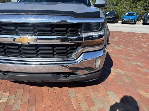 Used 2017 Chevrolet Silverado 1500 LT w/ All Star Edition AWD/4WD image 24