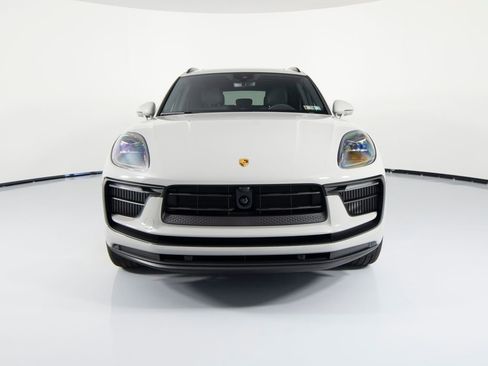 New 2026 Porsche Macan S image 13