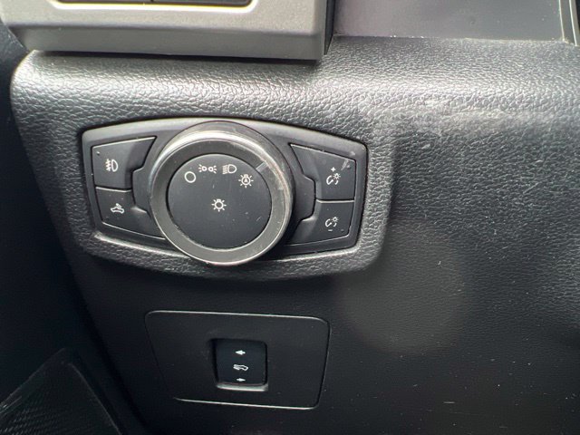 Used 2015 Ford F150 Lariat AWD/4WD image 25