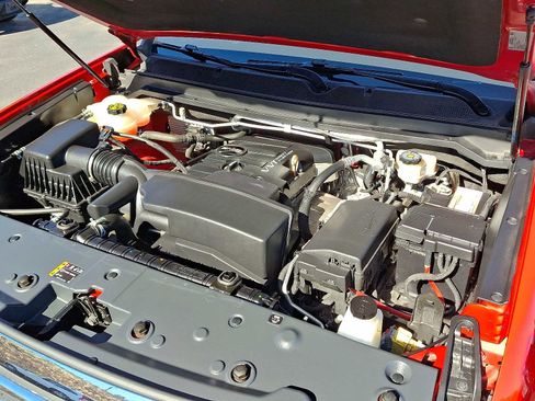 Used 2017 GMC Canyon SLE w/ SLE Convenience Package image 27