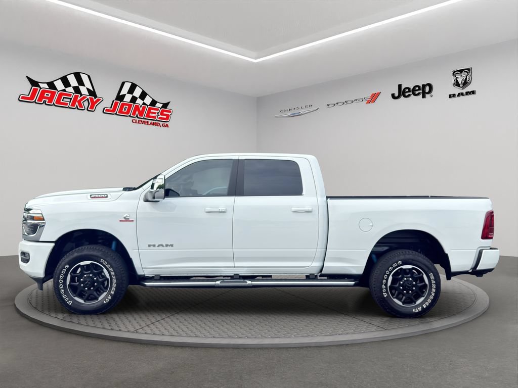 Used 2025 RAM 2500 Laramie AWD/4WD image 3