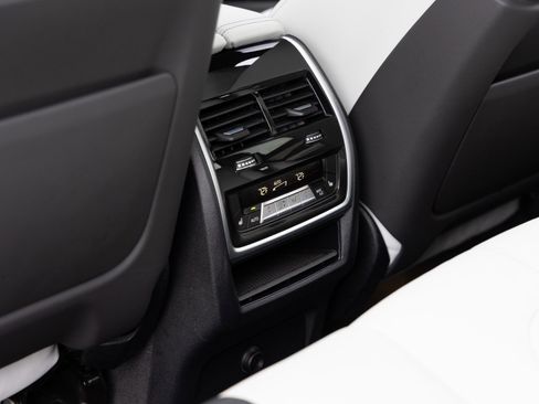 Used 2022 BMW X5 M w/ Competition Package 2 image 26