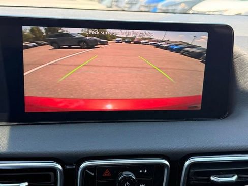 New 2026 Nissan Sentra SV w/ SV Convenience Package FWD image 32