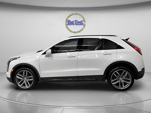 Used 2019 Cadillac XT4 Sport AWD/4WD image 2