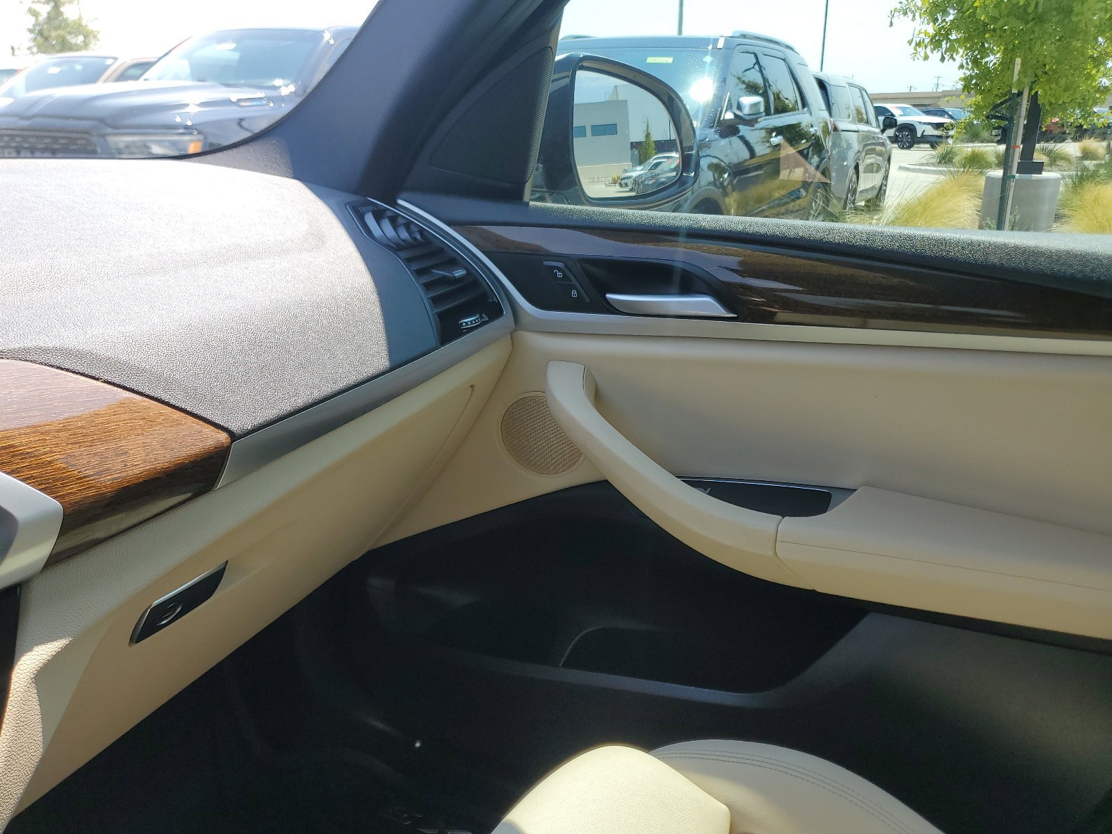 Used 2021 BMW X3 sDrive30i RWD image 34