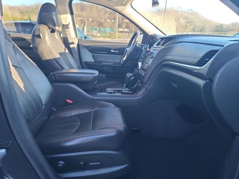 Used 2015 Chevrolet Traverse LTZ image 25