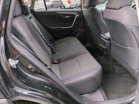 Used 2024 Toyota RAV4 XLE image 18