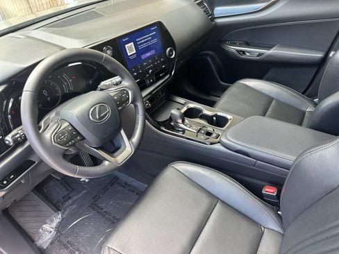 Used 2025 Lexus NX 250 FWD w/ Accessory Package (Z1) image 10