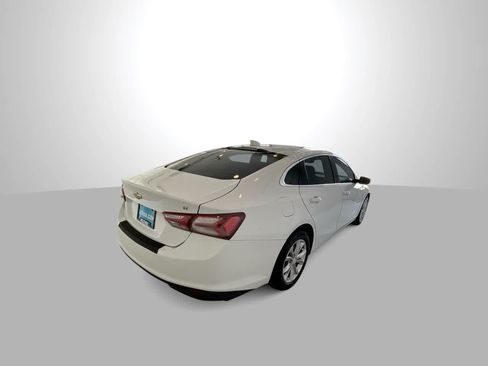 Used 2021 Chevrolet Malibu LT FWD image 8