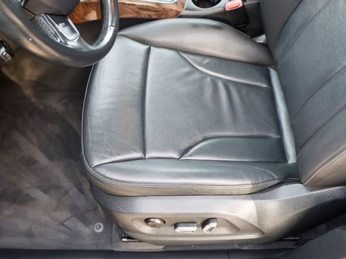 Used 2016 Audi Q5 2.0T Premium image 16