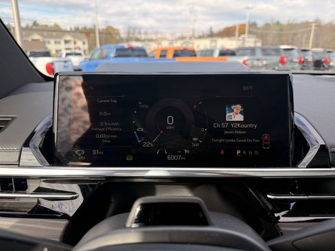 New 2025 GMC Sierra EV Denali image 14