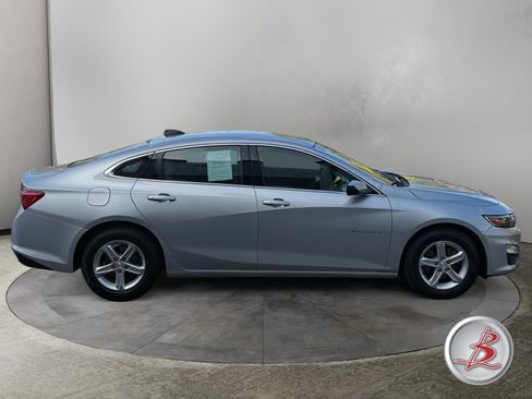 Used 2020 Chevrolet Malibu LS w/ Driver Confidence Package II image 8