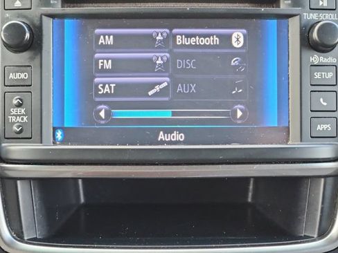 Used 2013 Toyota Highlander Limited AWD/4WD image 28