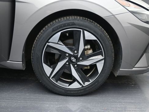 Used 2023 Hyundai Elantra SEL w/ Convenience Package FWD image 34