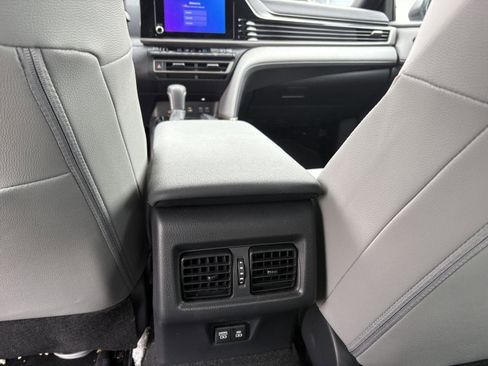 New 2026 Toyota Camry SE w/ Convenience Package image 20