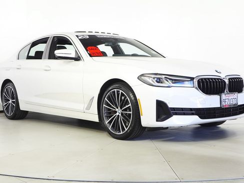Certified 2023 BMW 530i w/ Convenience Package RWD image 4