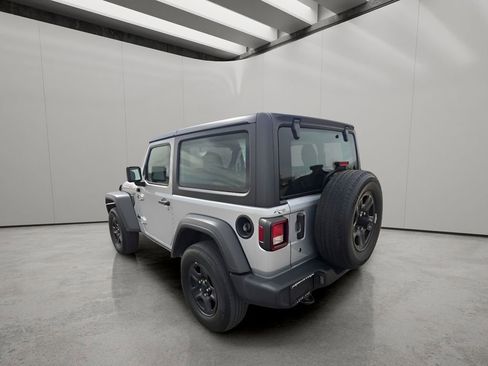 Used 2023 Jeep Wrangler Sport image 3