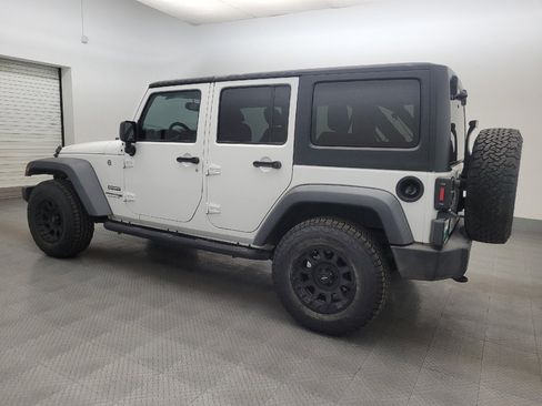 Used 2018 Jeep Wrangler Unlimited Sport S AWD/4WD image 3