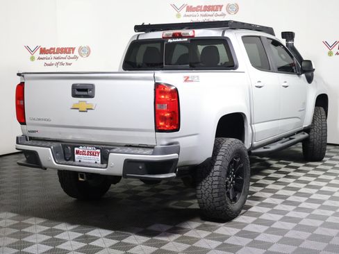 Used 2019 Chevrolet Colorado Z71 AWD/4WD image 5