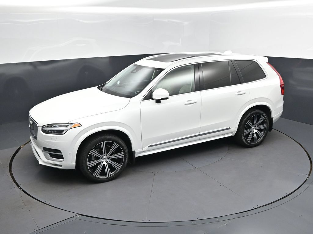 Used 2023 Volvo XC90 B6 Ultimate w/ Protection Package Premier AWD/4WD image 31