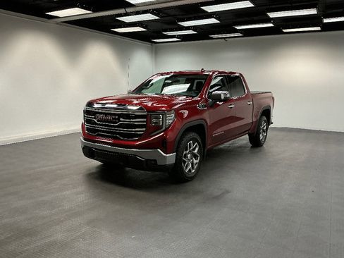 Used 2023 GMC Sierra 1500 SLT w/ SLT Convenience Package AWD/4WD image 1