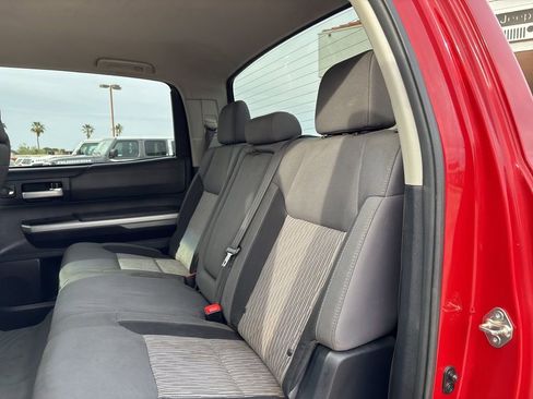 Used 2014 Toyota Tundra SR5 w/ SR5 Upgrade Package AWD/4WD image 18