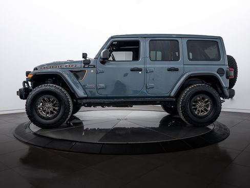 Used 2024 Jeep Wrangler Unlimited Rubicon 392 image 2