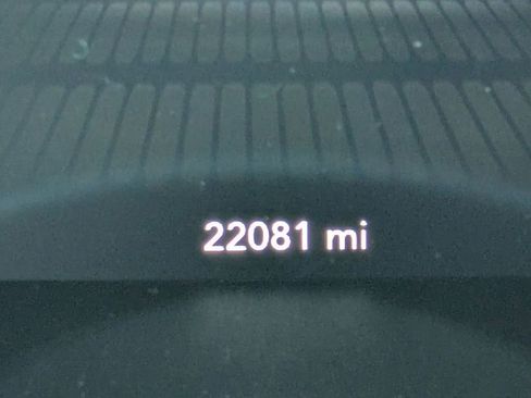 Used 2016 Dodge Challenger R/T Scat Pack w/ Leather Interior Group image 5