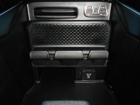 Used 2022 RAM 1500 Big Horn AWD/4WD image 20