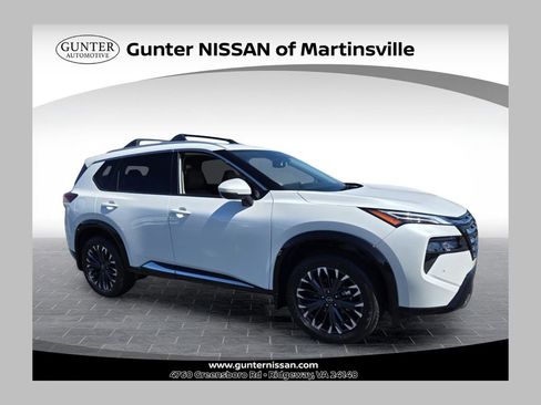 New 2026 Nissan Rogue Platinum AWD/4WD image 1