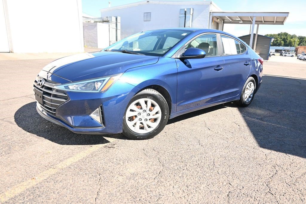 Used 2020 Hyundai Elantra SE FWD image 41