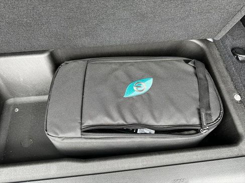 Certified 2022 Jeep Wrangler Unlimited Rubicon 4xe w/ Cold Weather Group image 18