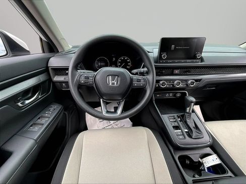 Used 2025 Honda CR-V EX image 8