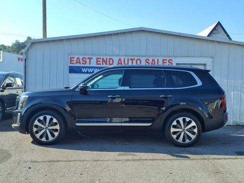 Used 2020 Kia Telluride S AWD/4WD image 2