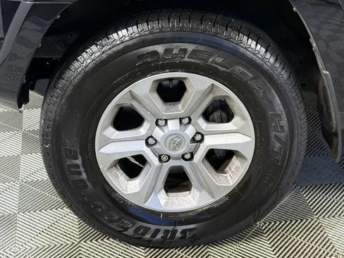 Used 2024 Toyota 4Runner SR5 Premium w/ Moonroof Package AWD/4WD image 14