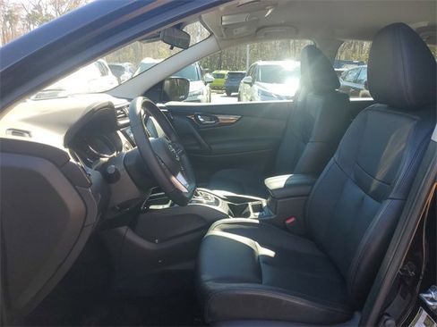 Certified 2022 Nissan Rogue Sport SL image 16