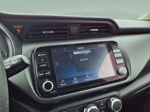 Used 2023 Nissan Kicks SV FWD image 10