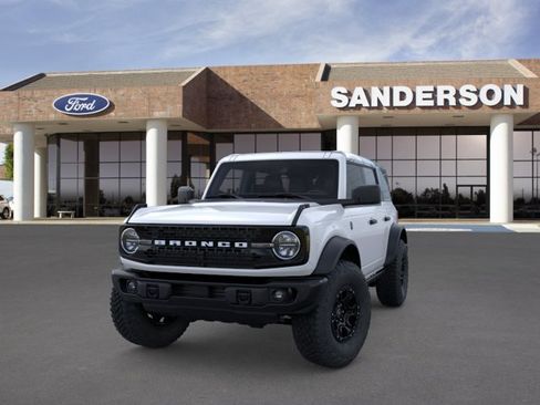 New 2026 Ford Bronco Big Bend w/ Black Diamond Package AWD/4WD image 2