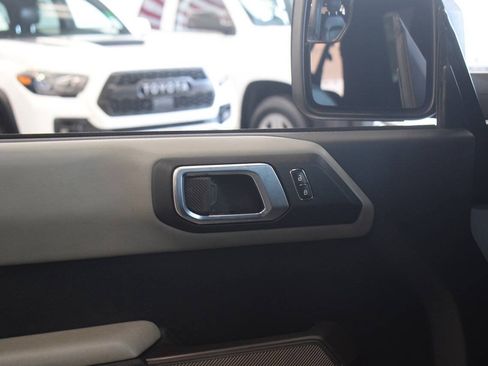 Used 2022 Ford Bronco Badlands AWD/4WD image 18