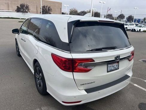 Used 2018 Honda Odyssey Elite image 7
