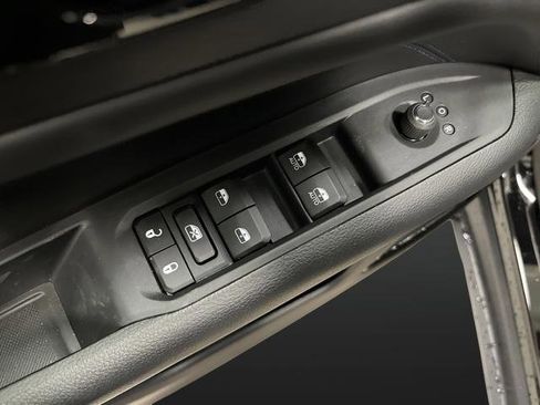 New 2026 Jeep Compass Latitude image 27