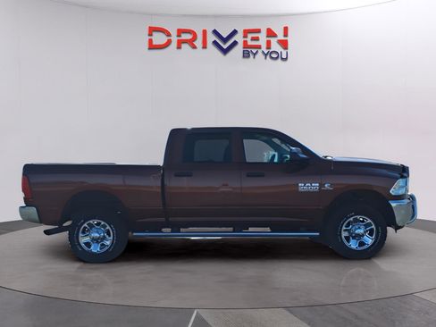 Used 2016 RAM 2500 Tradesman w/ Chrome Appearance Group image 7